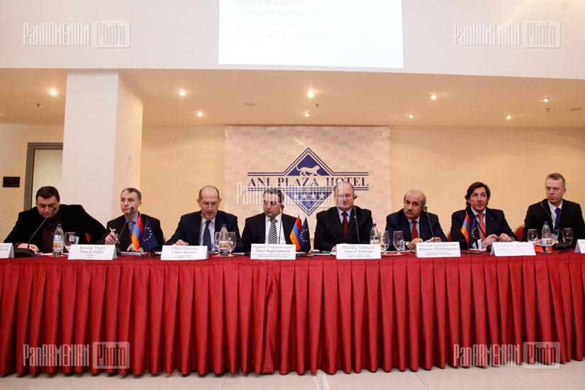 Conference organized by EU dedicated to civil society's role 