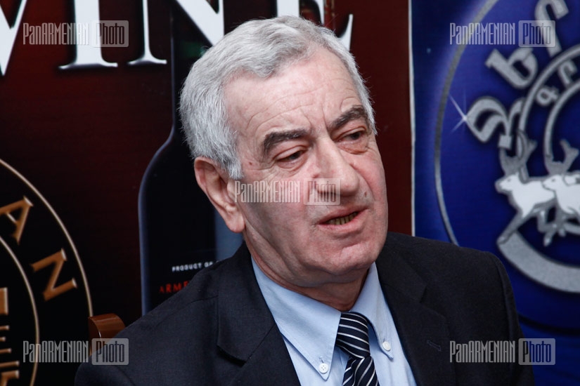 Press conference of the President of Writers' Union Levon Ananyan