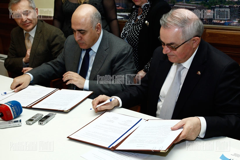 RA Union of Manufacturers and Businessmen and Armenian office of Rossotrudnichestvo sign a memorandum