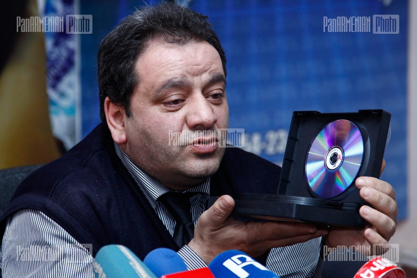 Press conference of Alexander Amaryan, the head of the center for aid and rehabilitation to the victims of destructive cults and priest Yesai Artenyan
