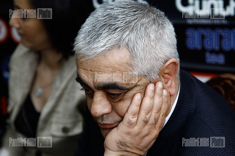 Press conference of Republican MP Manvel Badeyan and New Times party leader Aram Karapetyan