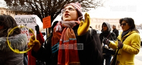Բնապահպան ակտիվիստների բողոքի ակցիա Կառավարության շենքի դիմաց