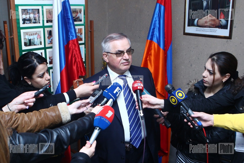 Meeting between RA Minister of Economy Tigran Davtyan and head of 