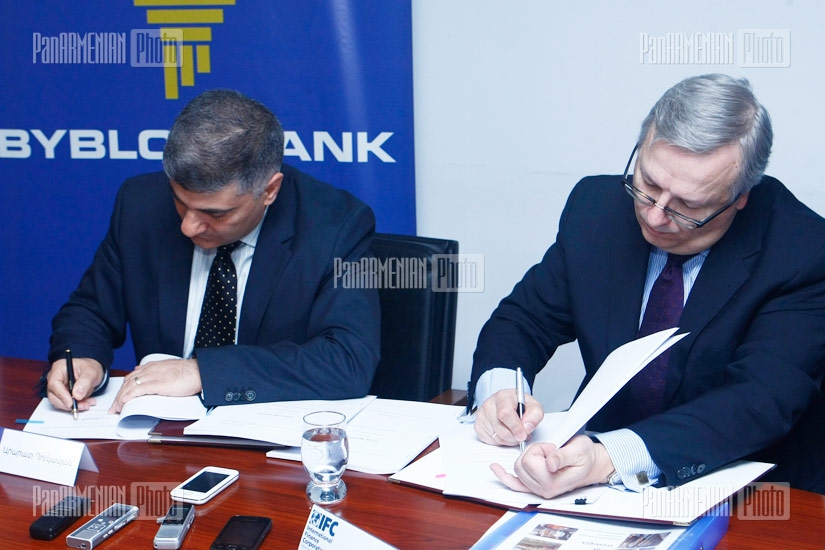 Byblos Bank Armenia and IFC sign a memorandum