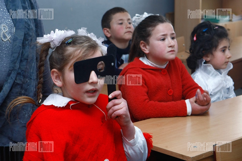 Orange Armenia provides free eyesight diagnose opportunity for Marmarashen residents