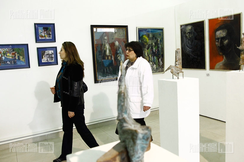 Exhibition of artworks by President's prize candidates