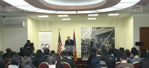 ԱՄՆ դեսպան Ջոն Հեֆերնը հանդես եկավ Հայաստան-ԱՄՆ դիվանագիտական հարաբերությունների  քսանամյակին նվիրված ելույթով
