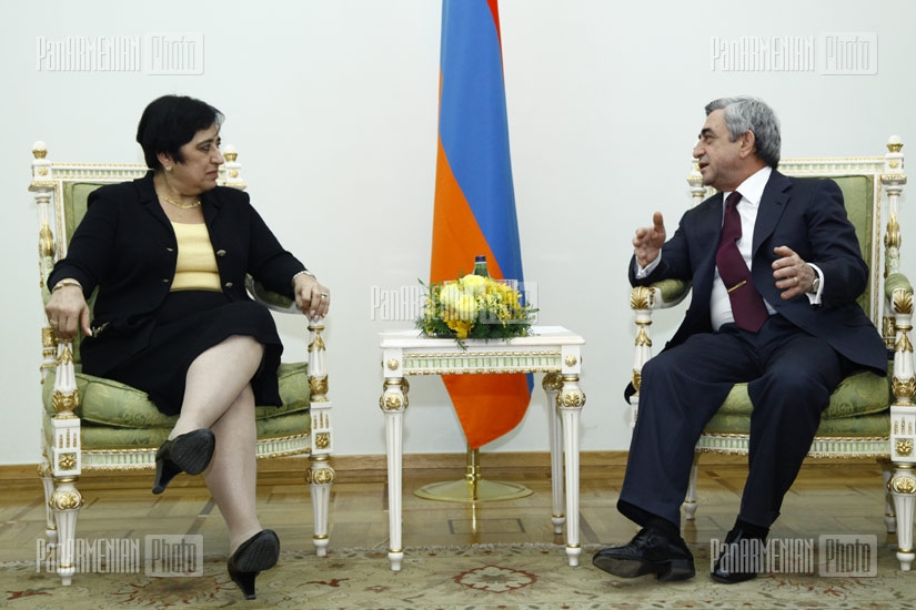 ՀՀ նախագահ Սերժ Սարգսյանի հանդիպումը Կիպրոսի արտգործնախարար Էրատո Կոզակու-Մարկուլիսի հետ