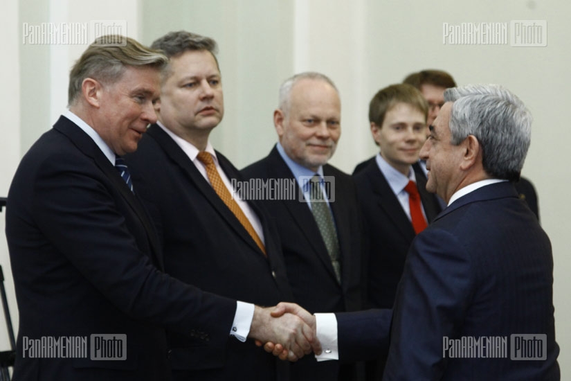 RA President Serzh Sargsyan receives FM of Lithuania Audronius Azubalis