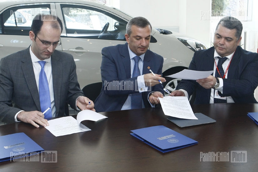 Ceremony of memorandum signing at KIA Motors Armenia
