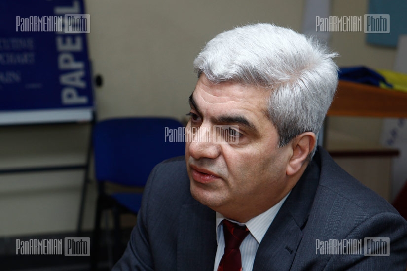 Press conference of the President of Analytical Centre on Globalisation and Regional Cooperation Stepan Grigoryan