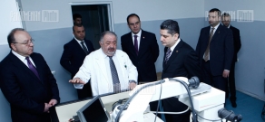RA PM Tigran Sargsyan visits Malayan eye-care center