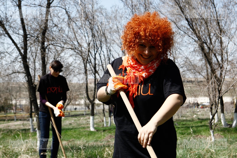 Orange Armenia participates in the cleaning day