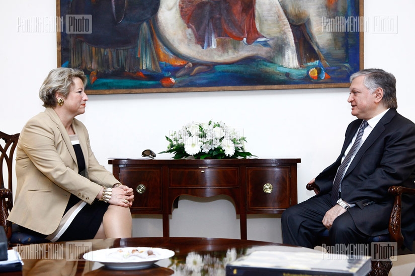 RA FM Edward Nalbandian receives Germany's Minister of State at the Foreign Office Cornelia Pieper