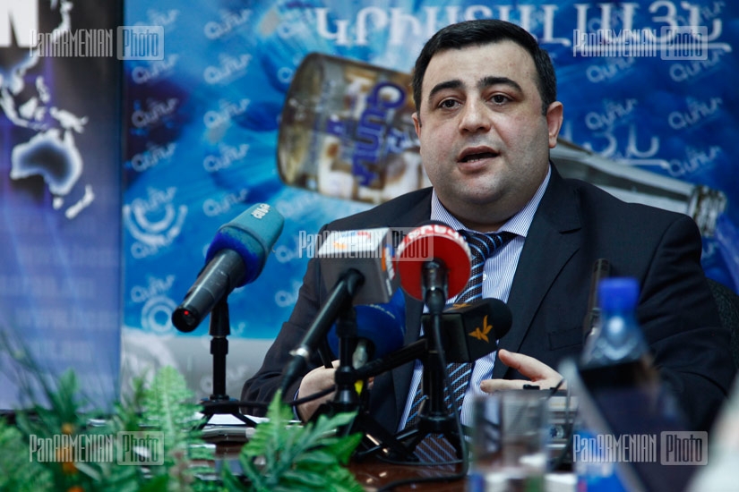 ՀՀ ոստիկանության անձնագրային և վիզաների վարչության պետ Հովհաննես Քոչարյանի ասուլիսը