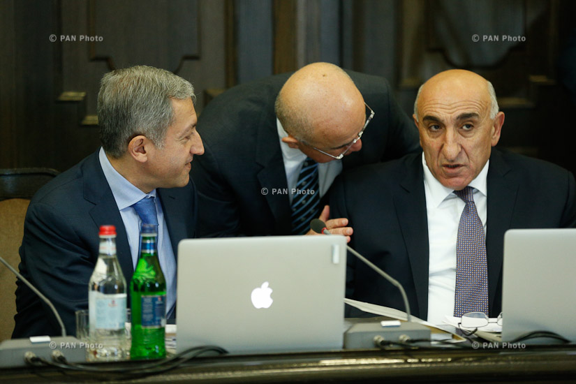 Կառավարության նիստը (ֆոտոշարք) - PanARMENIAN Photo