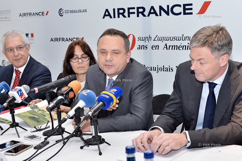 Press conference dedicated to 10th anniversary of Paris-Yerevan-Paris flight of Air France 