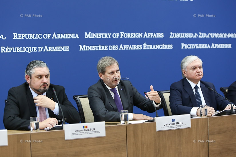 Совместная пресс-конференция министров иностранных дел в рамках неофициальной встречи стран Восточного партнерства