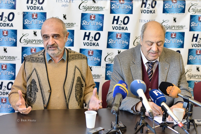 Press conference by Armenia's Writers Union chairman Edward Militonyan and  Puppet Theater director Ruben Babayan