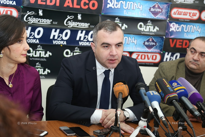 Press conference of Heritage party MP Tevan Poghosyan and  RPA member Levon Martirosyan