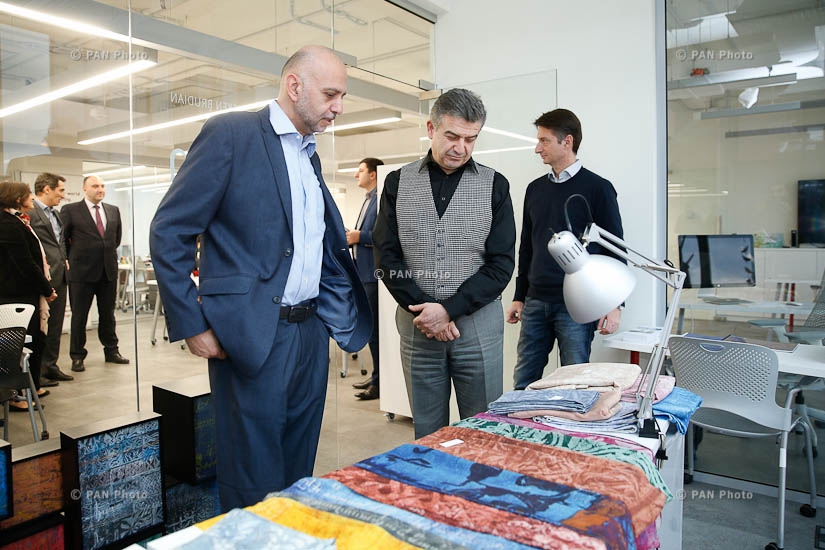 Премьер-министр Карен Карапетя посетил офисы фондов «IDeA» и «Луйс» и сети «Impact Hub Yerevan»