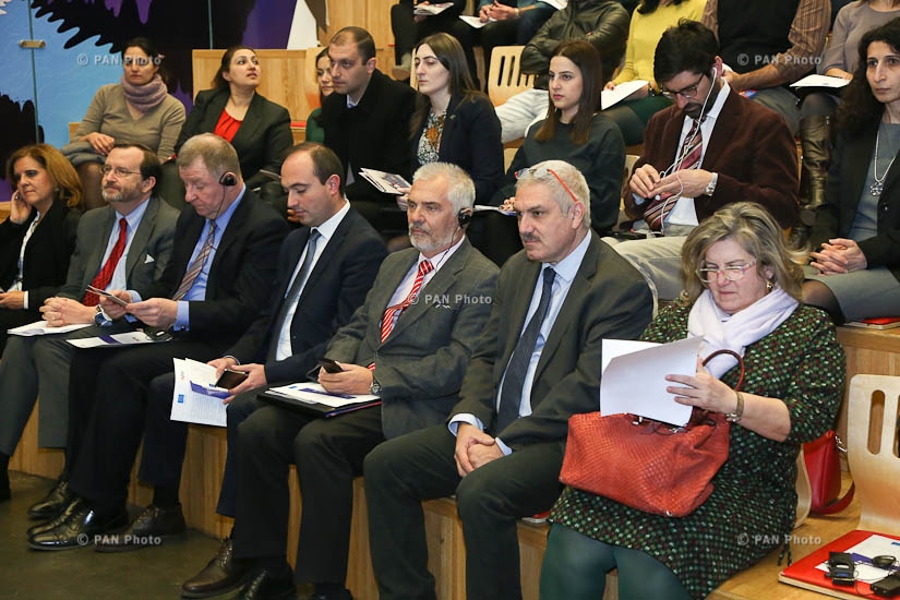 ԵՄ դեսպան Պյոտր Սվիտալսկին Կոռուպցիայի դեմ պայքարի միջազգային օրը մեկնարկ տվեց «Հաջորդ սերնդի հակակոռուպցիոն խաղին»