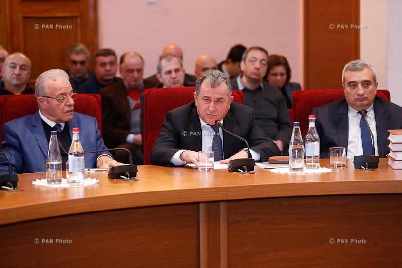 Prime Minister Karen Karapetyan visits Armenian National Academy of Sciences 