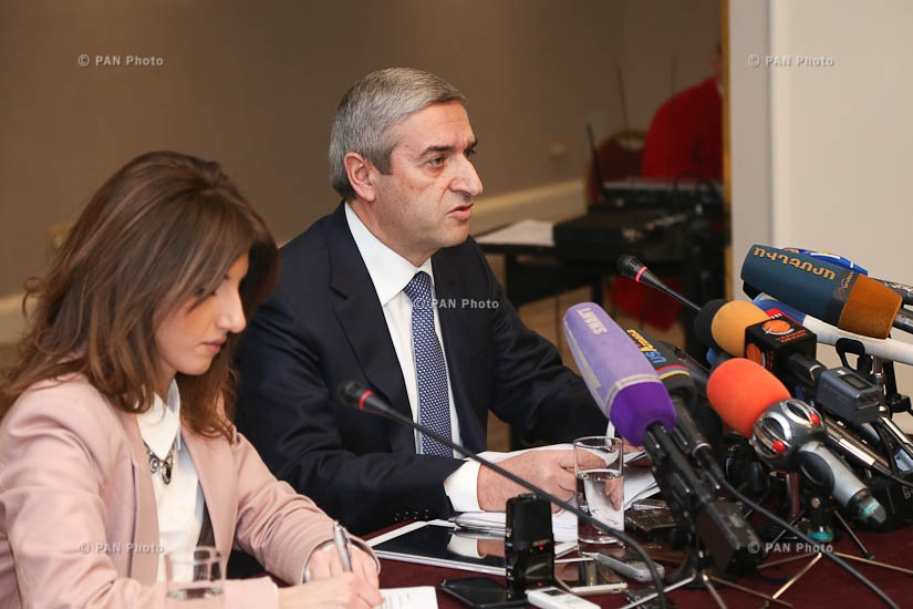 Итоговая пресс-конференция министра транспорта и связи Армении Ваана Мартиросяна