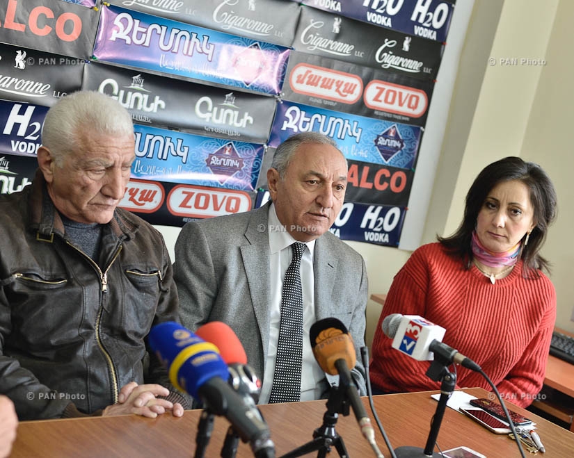 Press conference by RPA faction MP Lernik Aleksanyan, former MP Aghasi Arshakyan and economist Vardan Bostanjyan 
