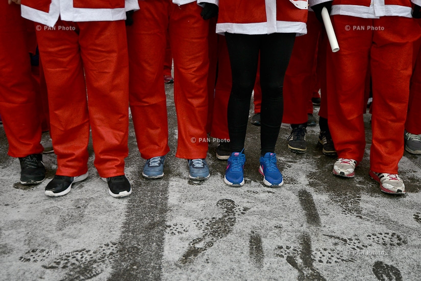 Charity and fun run in Santa costumes