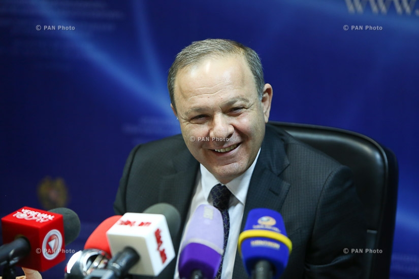 Пресс-конференция министра здравоохранения Армении Левона Алтуняна