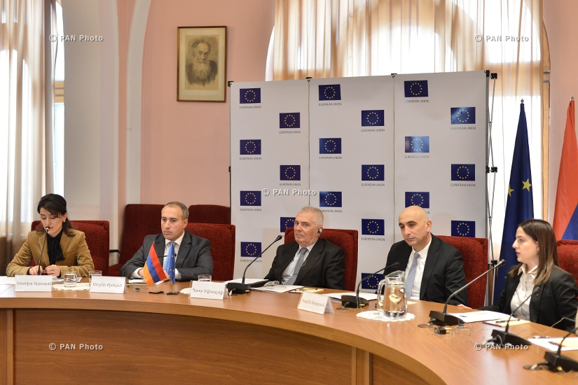 Пресс-конференция, посвященная запуску кампании «Остановим коррупцию» 