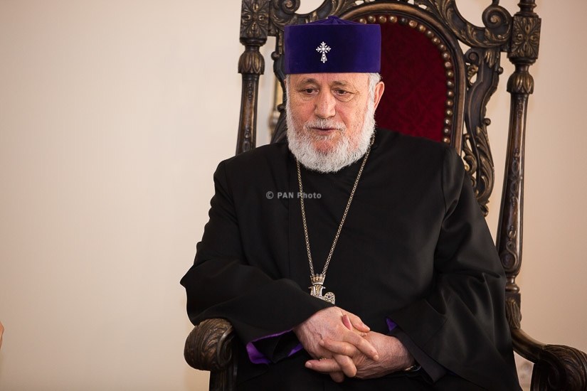 Catholicos of All Armenians Karekin II receives Armenian PM Karen Karapetyan
