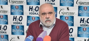 Пресс-конференция политолога Александра Искандаряна