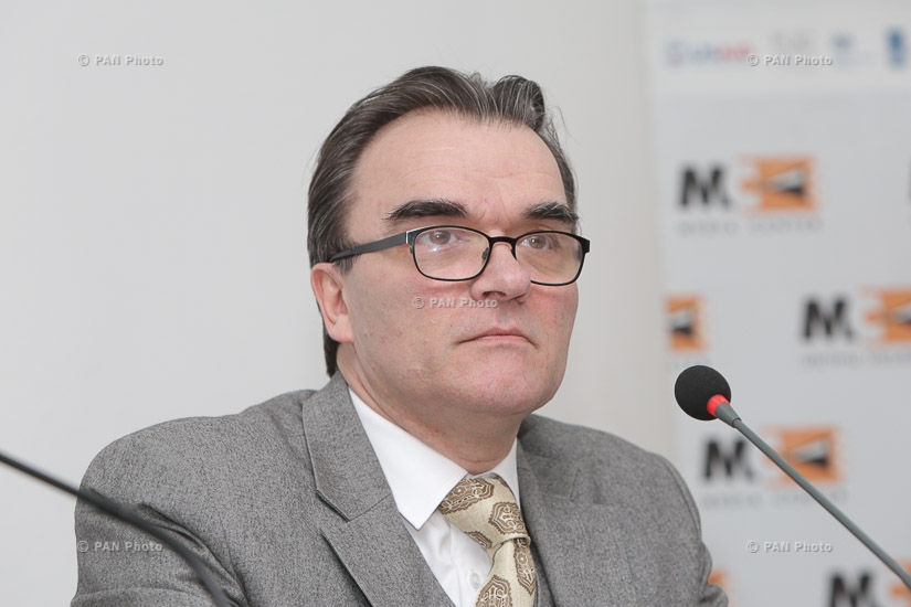 Press conference by Swiss ambassador to Armenia Lucas Gaser 