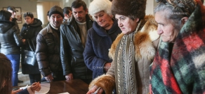В Ереване проходит референдум по Конституции Республики Арцах