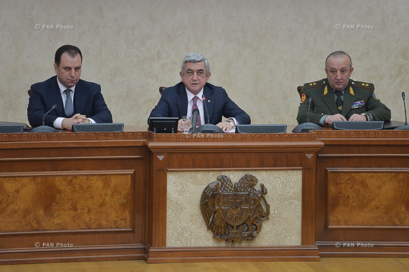 Встреча президента Армении Сержа Саргсяна с участниками оперативного собрания руководящего состава ВС РА
