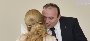 Министр образования и науки Левон Мкртчян встретился с представителями ОО 