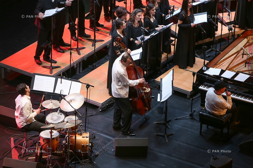 Совместный концерт государственного камерного хора «Овер» и джаз трио Ваагна Айрапетяна 