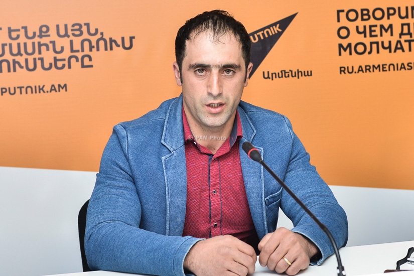 Пресс-конференция армянских рекордсменов- скрипача Николая Мадояна и спортсмена Артема Солояна
