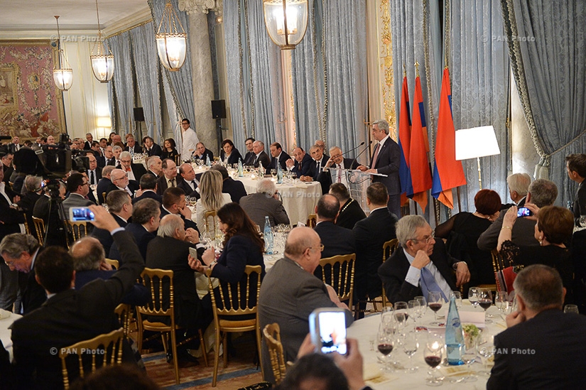 Փարիզում ՀՀ նախագահ Սերժ Սարգսյանը հանդիպոել է Եվրոպայի հայկական համայնքների ներկայացուցիչների հետ