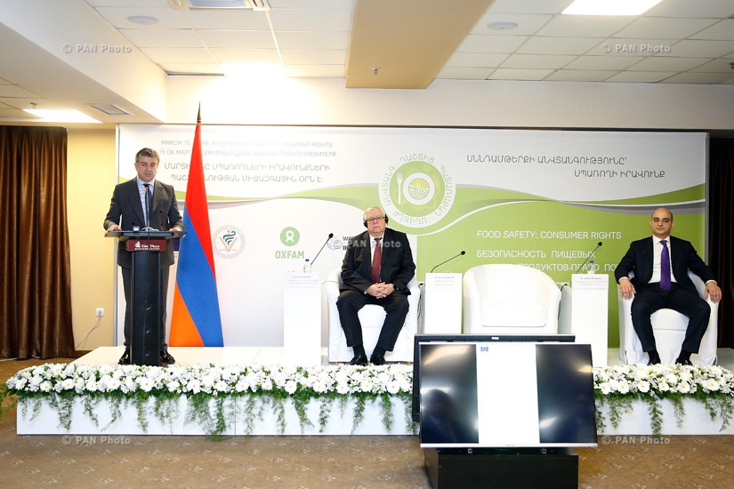 Премьер Армении Карен Карапетян принял участие в форуме “Безопасность пишевых продуктов–право потребителя