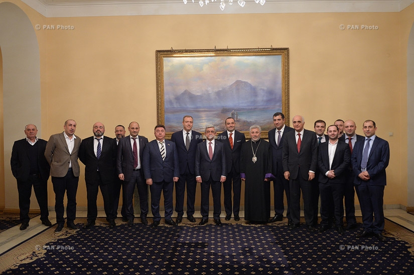Armenian President Serzh Sargsyan met with Armenian doctors and students residing in Moscow