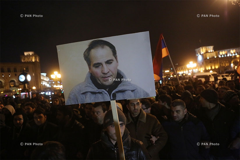 Protest in memory of Artur Sargsyan who supplied food to the members of 'Sasna Tsrer' group. Day 3