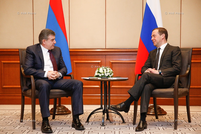 Armenian Premier Karen Karapetyan meets with RF Premier Dmitry Medvedev during hisworking visit to Kyrgyz Republic