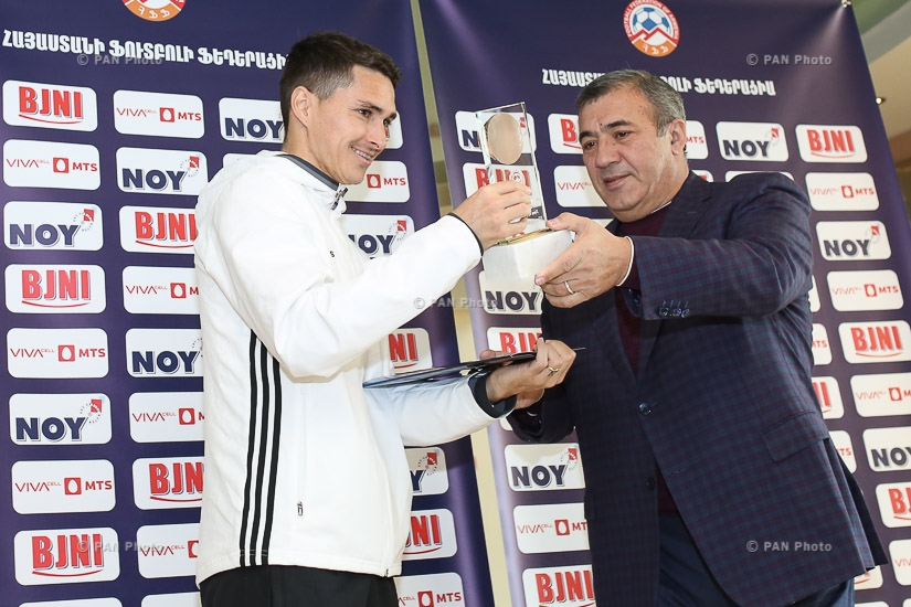 Award ceremony for Armenia’s 2016 coach and Footballers of the Year 