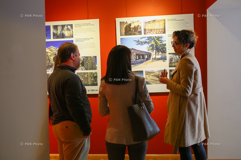 «spotlight.am | Քաղաքացիական ֆոտոլրագրության անկախ հարթակ» ֆոտոցուցաhանդեսի բացումը Սարգիս Մուրադյան պատկերասրահում