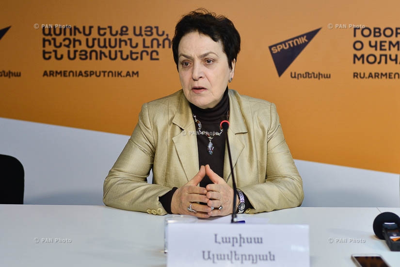 Press conference of 'Against Legal Arbitrariness' NGO Chairman Larisa Alaverdyan and political scientist Ara Papyan