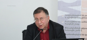 Пресс-конференция исполнительного директора антикоррупционного центра «Transparency International» Варужана Октаняна