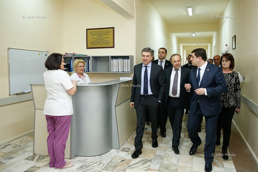 Премьер-министр Карен Карапетян посетил компанию «Фарматек»